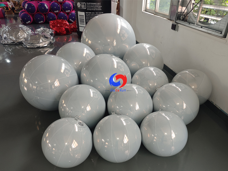 Luxury Event Decor Brighten Your Venue With Highly Reflective White Mirror Inflatable Spheres