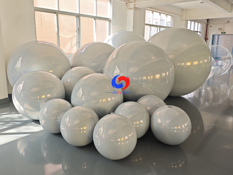 Luxury Event Decor Brighten Your Venue With Highly Reflective White Mirror Inflatable Spheres