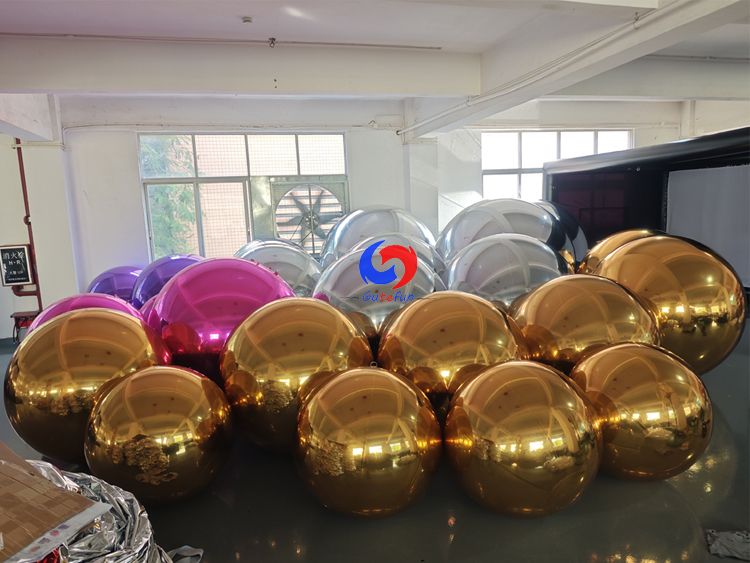 Black Mirror Inflatable Sphere | Moody & sophisticated glossy black mirror balls