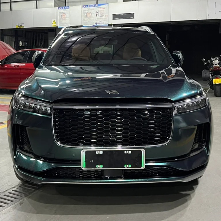 Heavy metal dark green