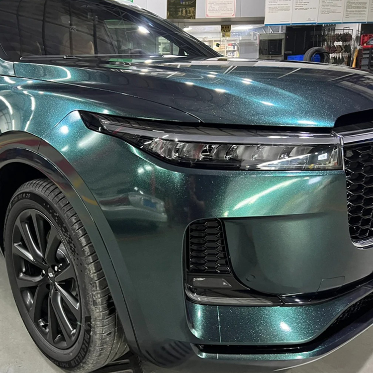 Heavy metal dark green