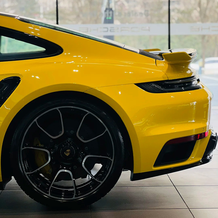 PET Signal Yellow(Porsche)