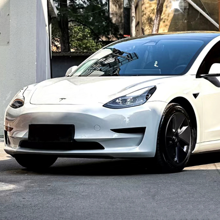 PET Silver Fox Grey (Aston Martin)