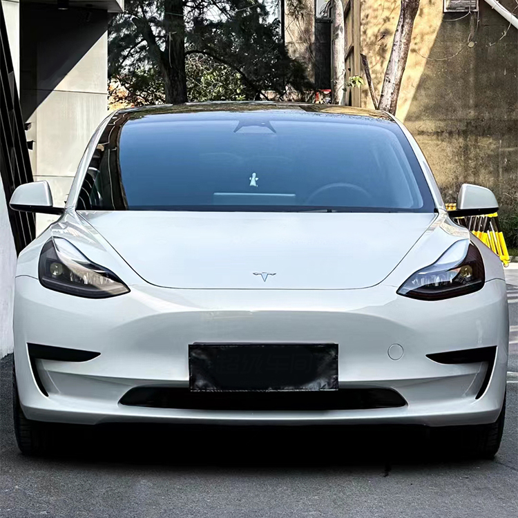 PET Silver Fox Grey (Aston Martin)
