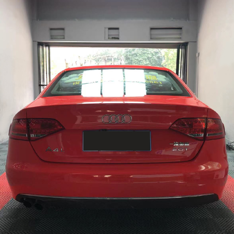 PET Crystal Ferrari Red