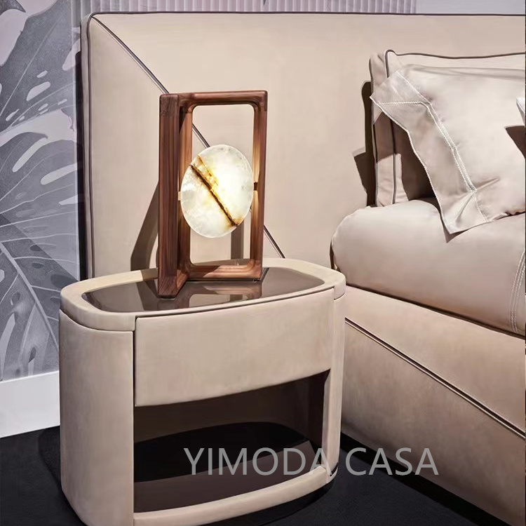 Modern Luxury Bedroom Furniture Set Italian Leather Hotel king Size Couple Bed Classic Modern Luxury Beds