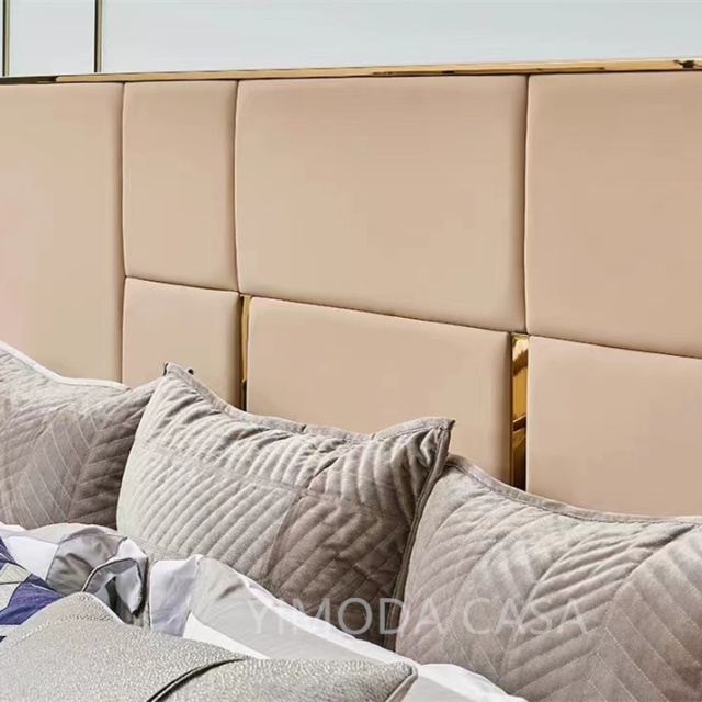Luxury Beige leather Double King Size Bed Hotel Project Bedroom Furniture Solid Wood Modern Large Upholstered Bed