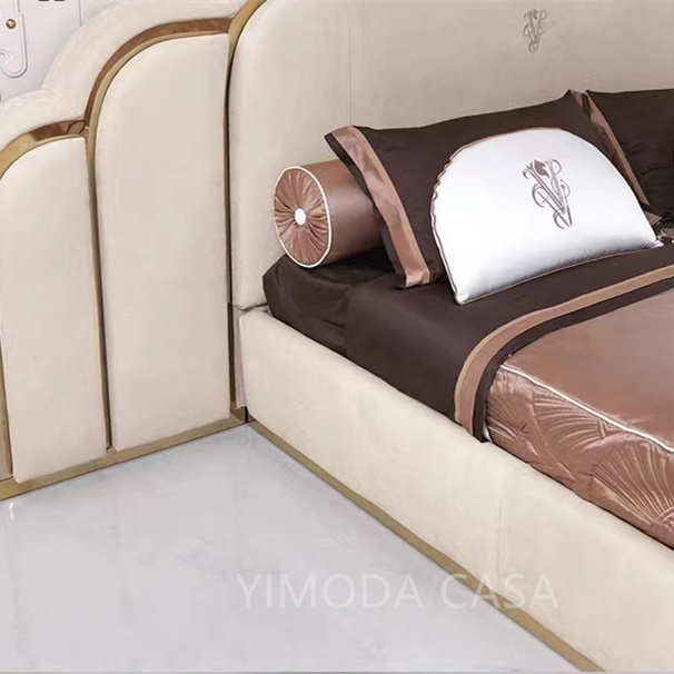 Italian Latest Luxury Beige Leather large Bedroom Furniture High End Leather Double Bed Big Headboard Luxury Modern King Size Bed