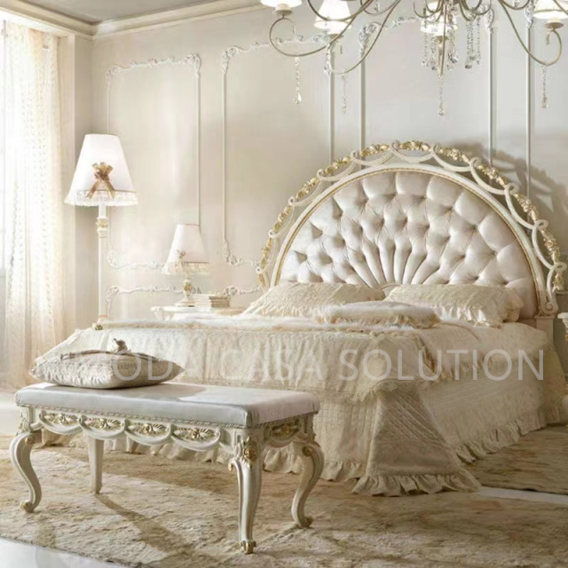 American Classic Antiqued Style flower shaped Chesterfield Bedroom Furniture Set Wooden Bed with Storage for Home or Hotel Use Elegant Antique Bed Design
