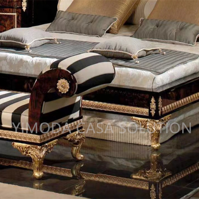 European Style Brown carved Solid Wood Antique Wooden Furniture white tufted Beds Hand Carved Bedroom Design for Home Use