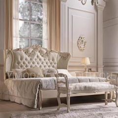 French Classical Home Furniture Luxury Antique Bed Chesterfield Beige velvet Solid Wood Bed for Master Bedroom Vintage Bed