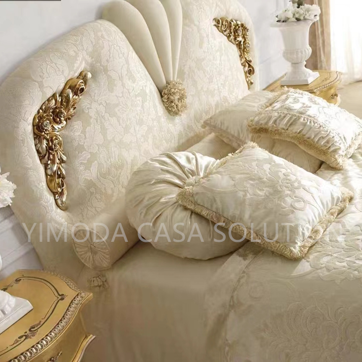 Classic Italian Royal Gold French Bedroom Classic Wood Antique King-size Carved Rattan Bed Custom Furniture