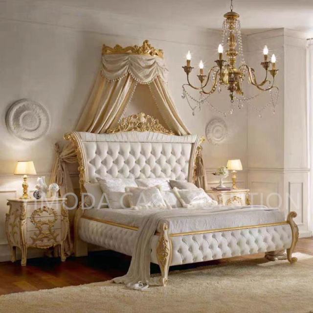 French Luxury Antique Elegant Double King Size Upholstered Chesterfield White Fabric Bed Solid Wood Frame Elegant Bedroom Royal Furniture