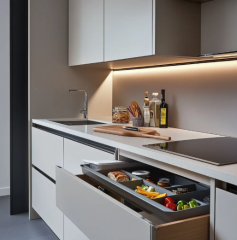 Customized Modern Modular Black Kitchen Cabinet With Eco-Friendly Kichen Cabinet Features For Villa Use