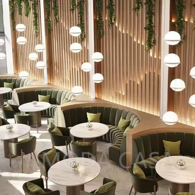 Modern Luxury Hotel Bar Chair and Table Set for Restaurant Furniture Western Restaurant Red Chairs Tables Coffee Shop Solid Wood Chairs