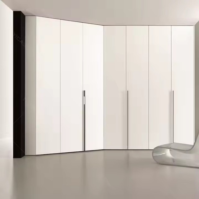 Modern Latest White Wooden Bedroom Wardrobe with Opening Door and White Modern Closets for Storage