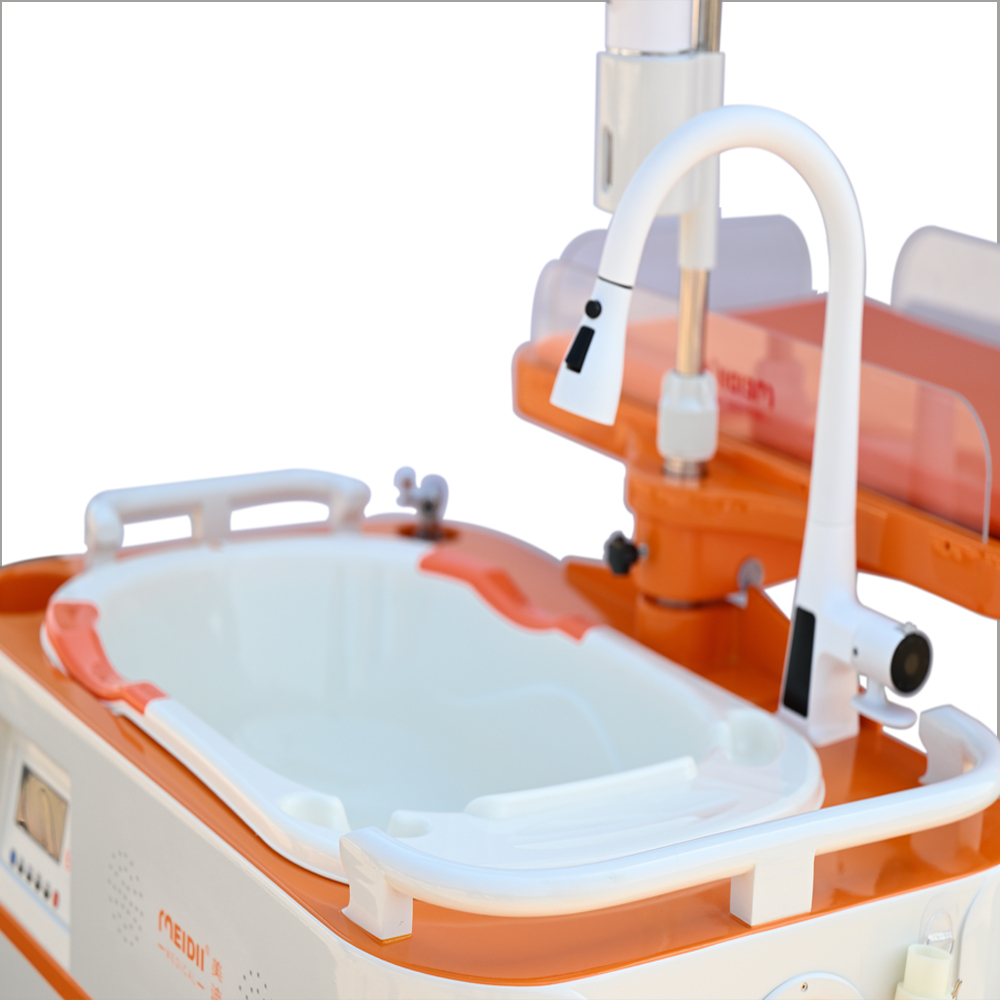 MJD-8000D / LDRP CARRINHO DE CUIDADOS COM SPA MÓVEL PARA BEBÊS