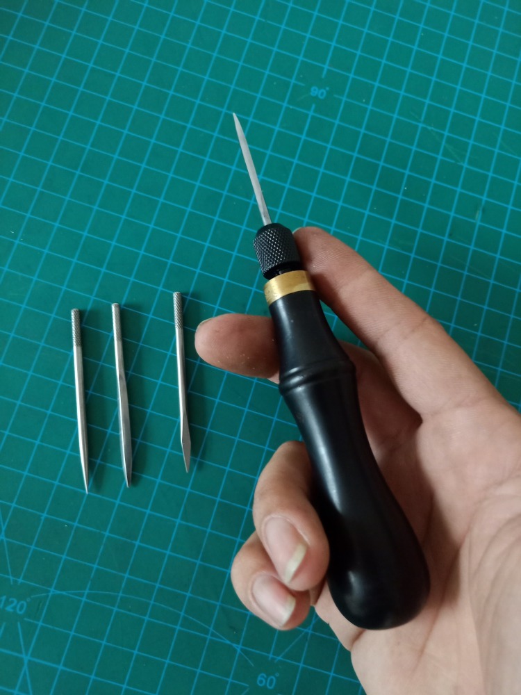 Ebony replace awl set with 4 pcs blade