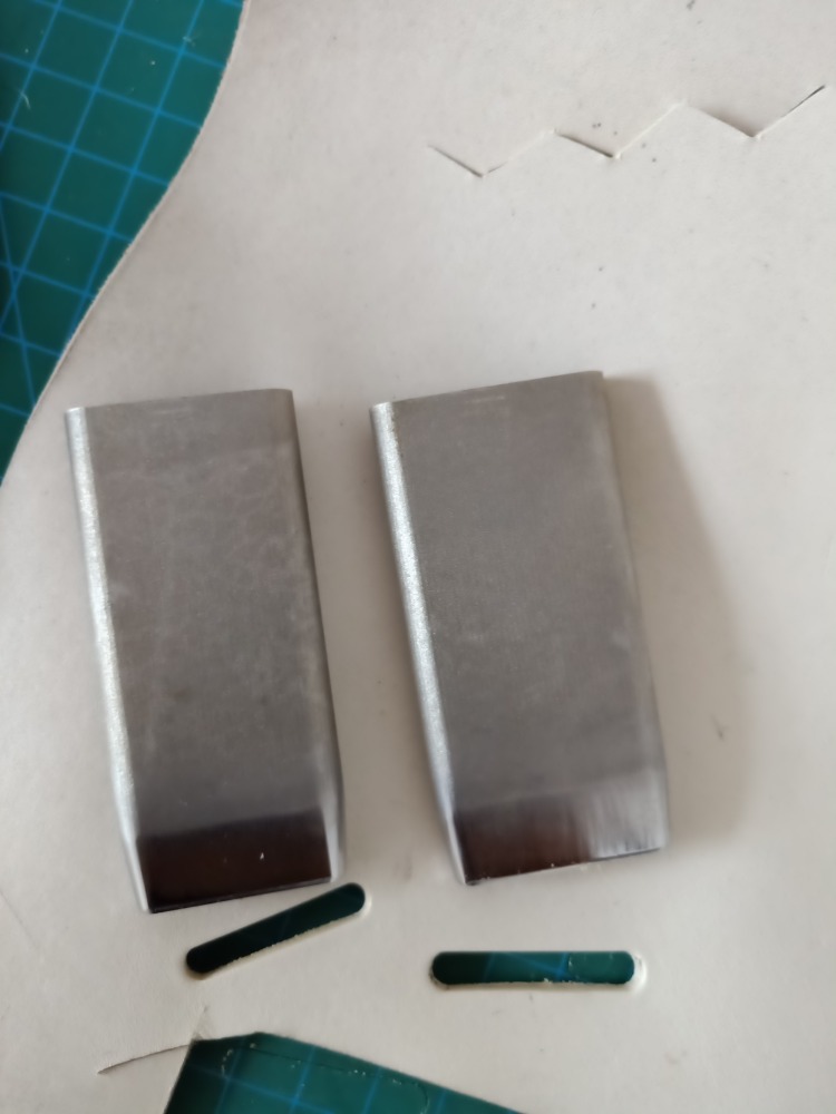 KL Custom Made Single Punch