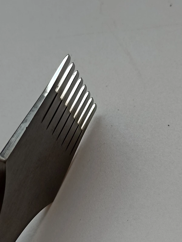 KL Black Stitching Chisel (Flat Style)