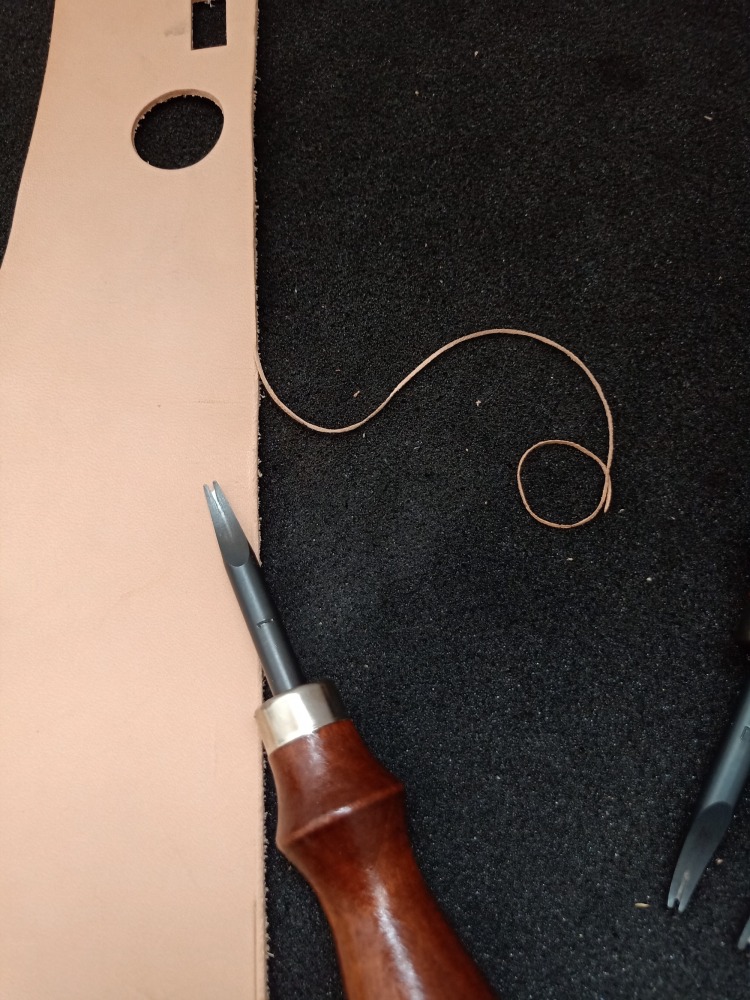 Red Handle Basic Edge Beveler