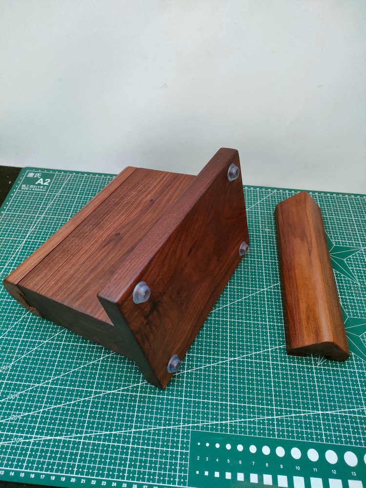 Custom made Stitiching bag cover tool