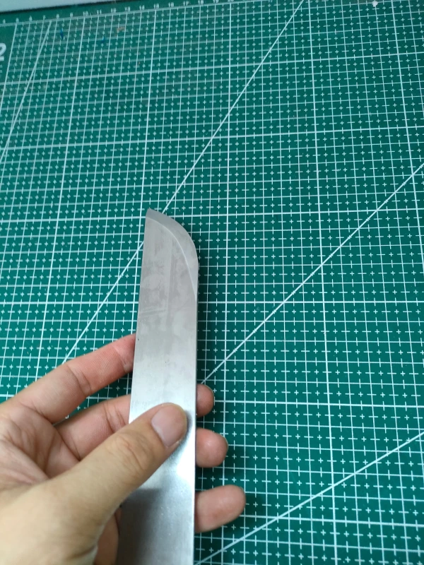 KL Oblique Rounded Skiving Knife