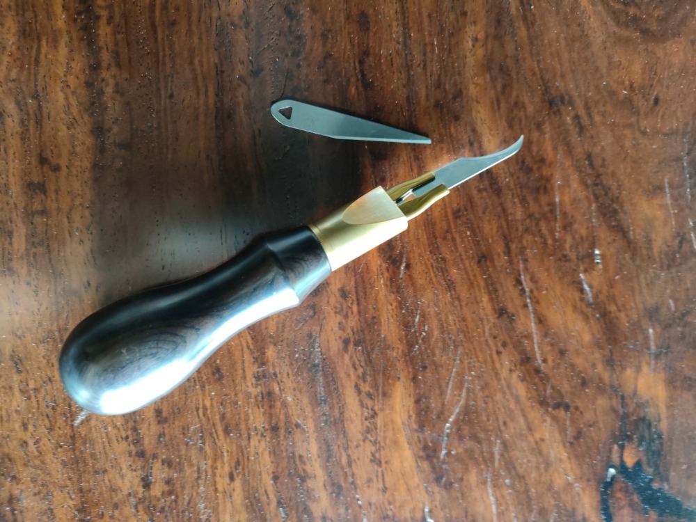 Interchangeable Blade Knife