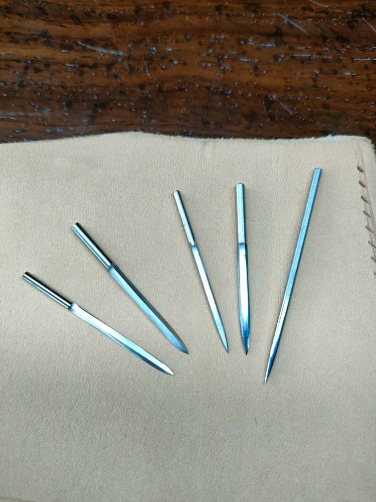 Round Awl (Interchangeable)