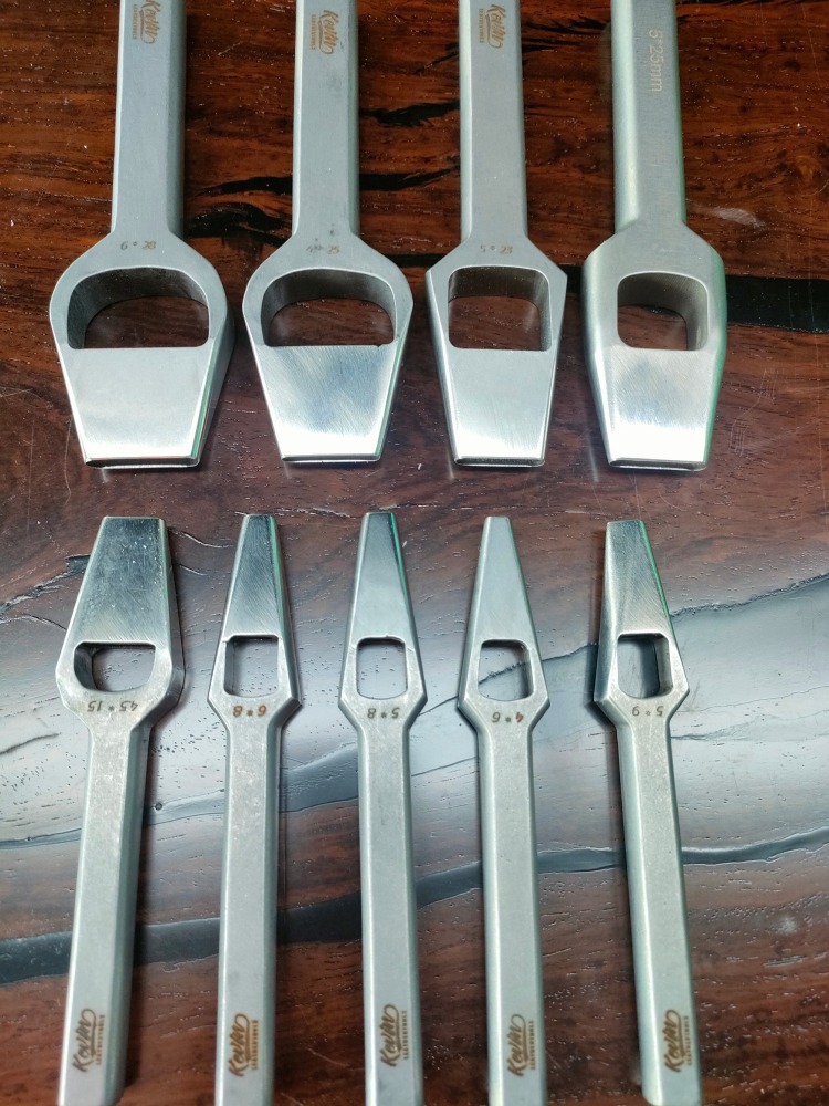 KL Custom Premium Belt and Strap Oblong Punch
