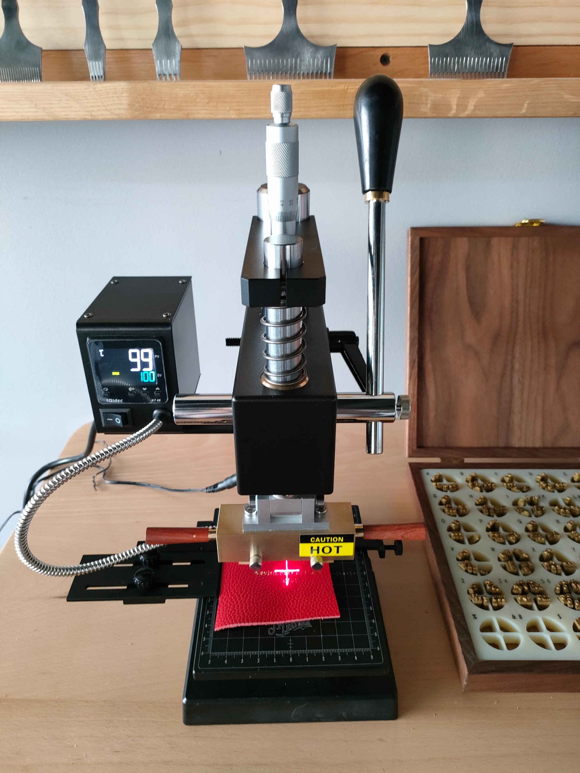 Gold foil stamp machine