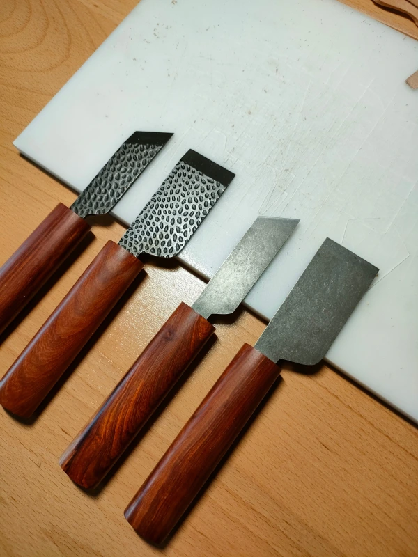 Japanese Style Forged Cutting / Skiving Knife