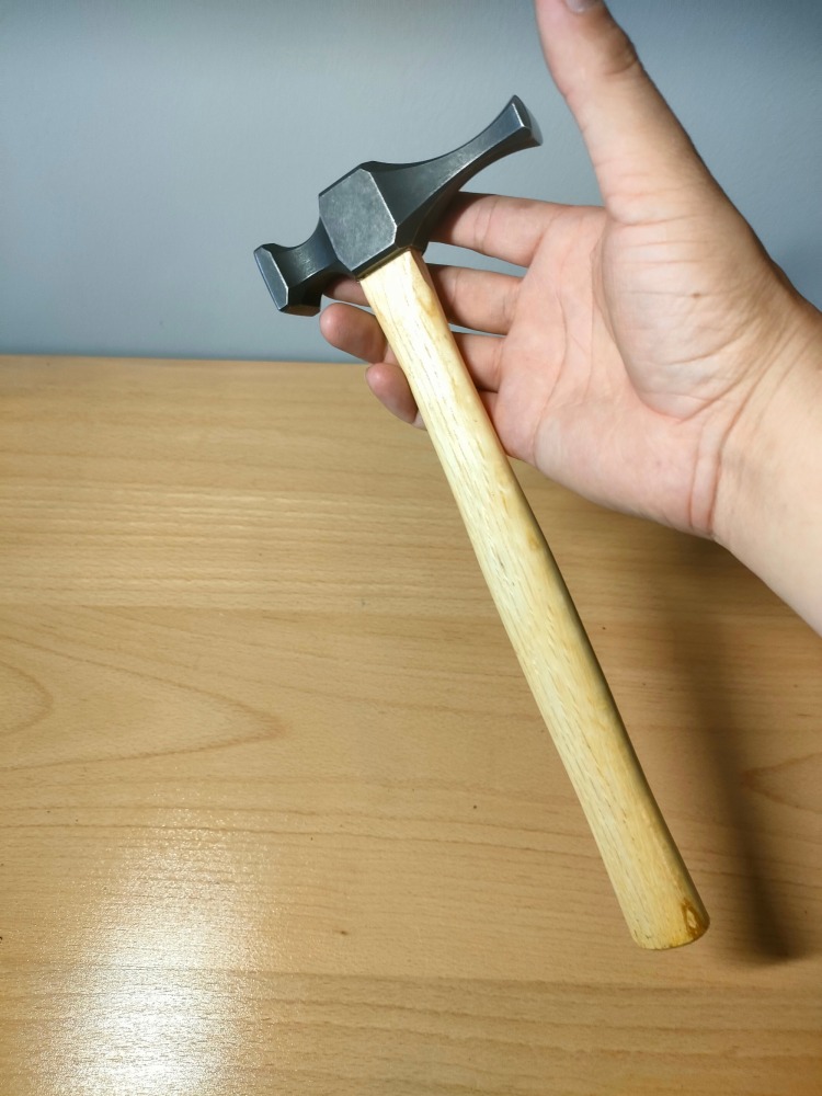 thread hammer with Aoka wood