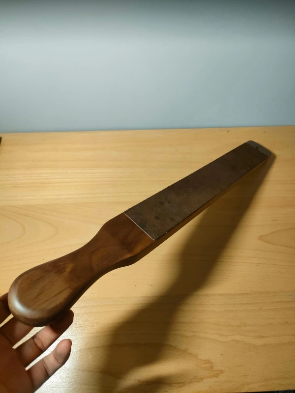 Large Walnut strop