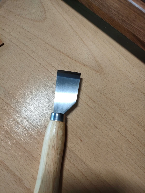 Basic Japanese style cutting knife