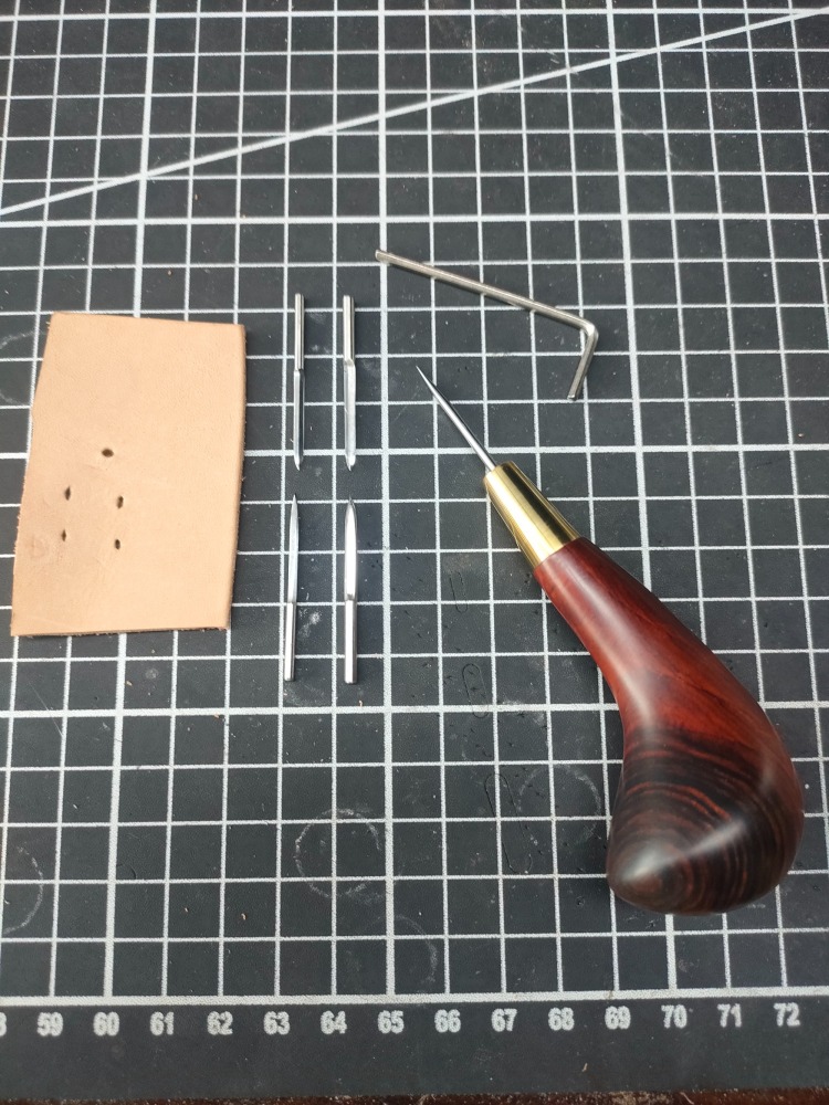 KL Pistol Shape Interchangeable Awl（New）
