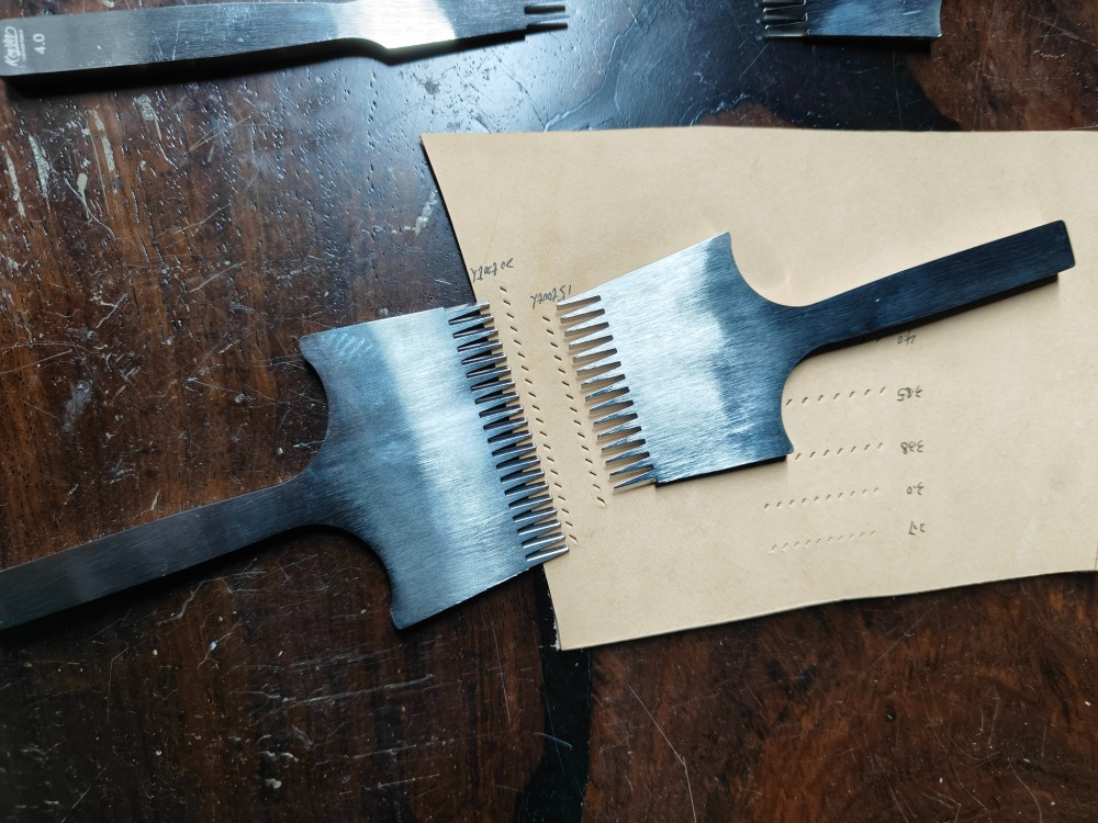 KL Basic Pricking Iron (French Style)