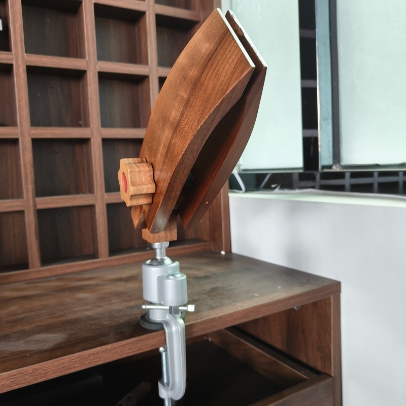 Small black walnut universe stitching pony