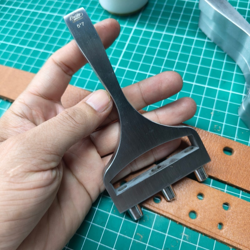 Belt Strap Hole Punch in row with 3 tips