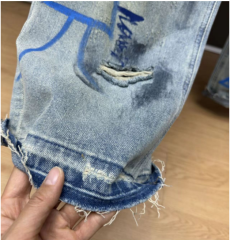 Street heavy washed distressed hand-painted graffiti destroyed trendy men's loose jeans printed straight