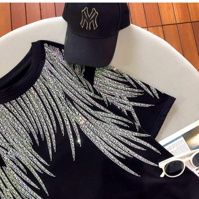 Super large size  heavy diamond feather wings short-sleeved T-shirt female black age-reducing all-match top trend