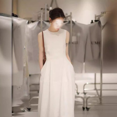 Sleeveless White Color Long Bubble Hem Fit&Flare Midi Dress