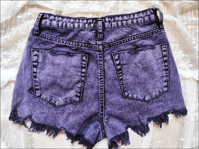 High Waisted   Frayed Hem Distressed Jean Shorts for Work & Casual Women's Denim Shorts