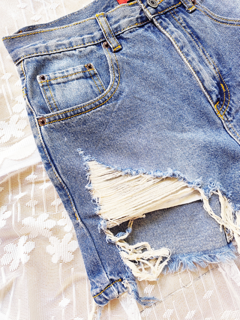 Sexy Girls  Frayed Hem Distressed Jean Shorts for Work & Casual Women's Denim Shorts
