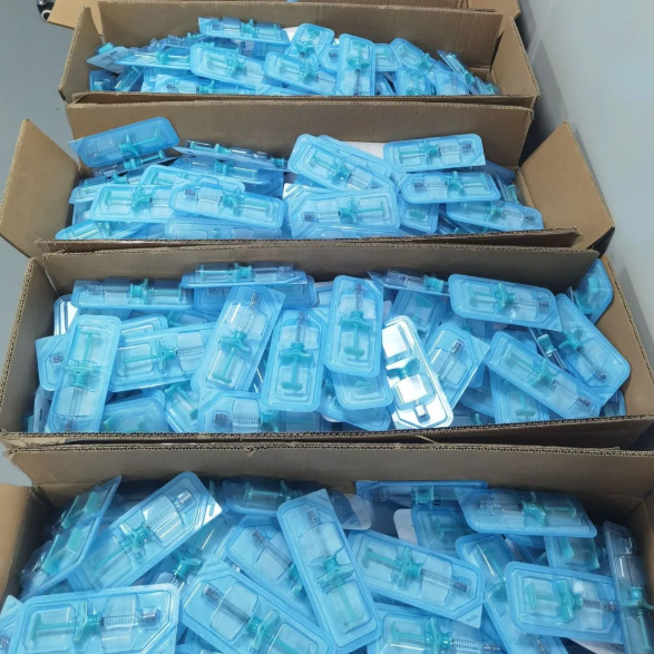 OEM 15-30mg/Ml Concentration in Ha Beauty Injection Sodium Hyaluronate Mesotherapy for Skin Rejuvenation/RegenLook Nasolabial Folds, Lip Filler, Plastic Cosmetic Surgery Dermal Filler with ISO&CE certifiaction