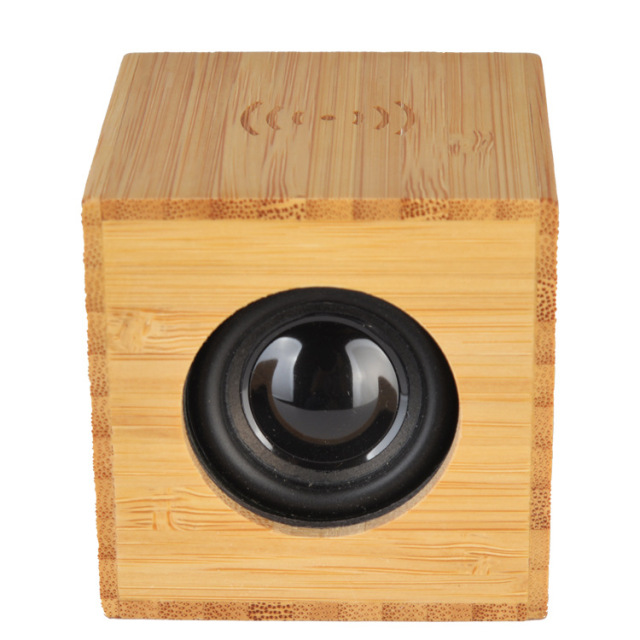 Portable Bamboo Speaker w/Wireless Charger