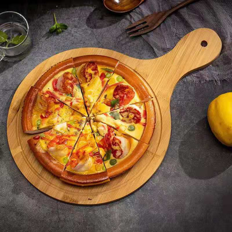Bamboo Pizza Cutting Board w/Handle