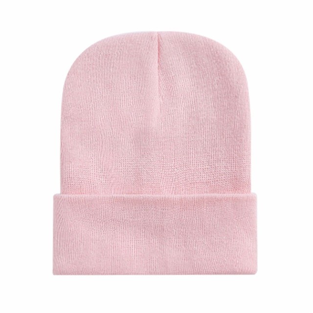 Cuffed Knit Beanie w/Woven Patch