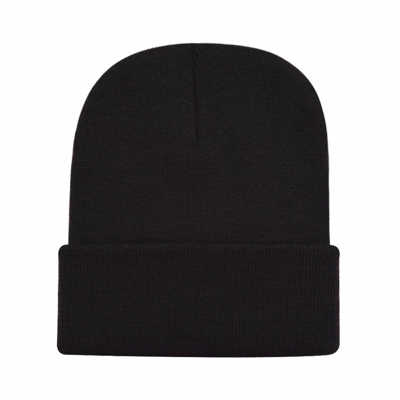 Cuffed Knit Beanie w/Woven Patch