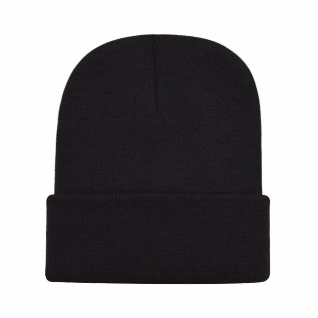 Cuffed Knit Beanie w/Woven Patch